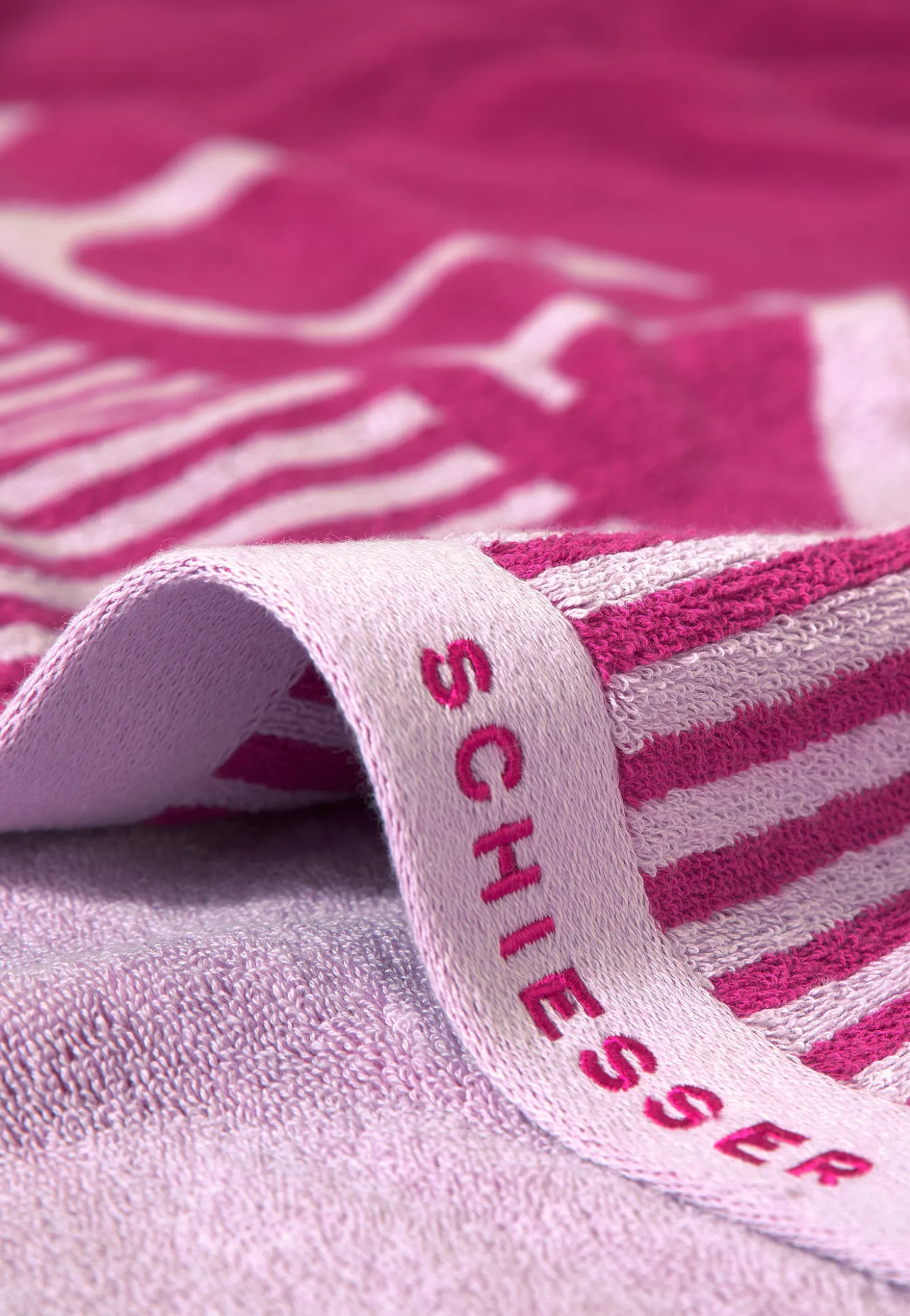 Saunatuch 75x200 fuchsia - SCHIESSER Home