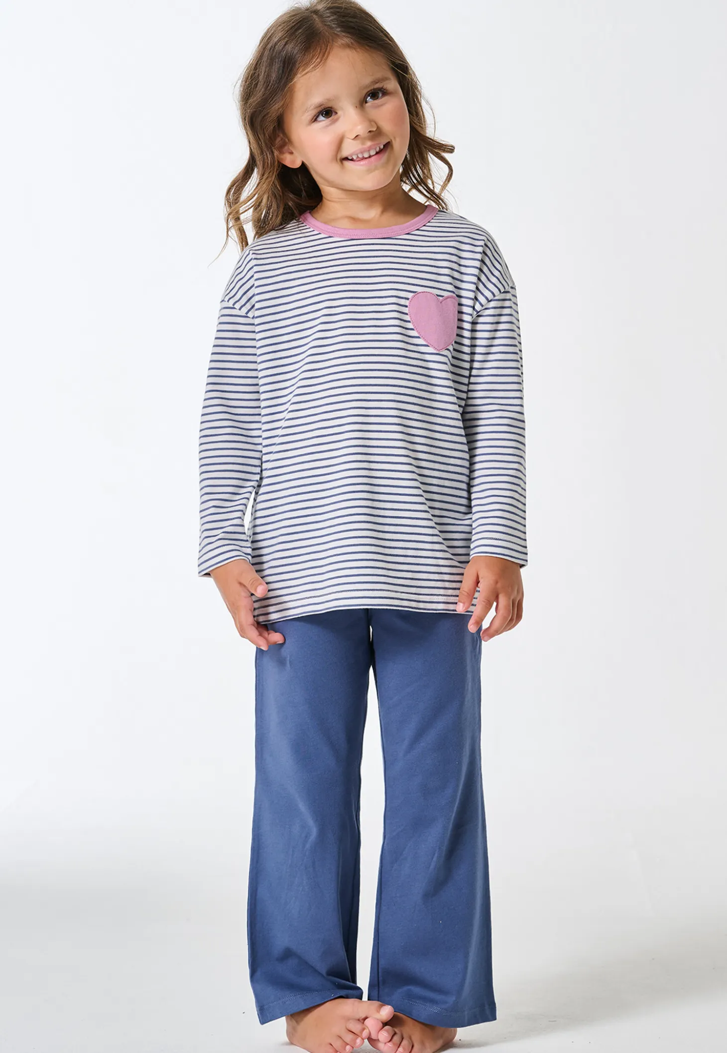 Schlafanzug lang Ringel Herz jeansblau - Kids Nightwear